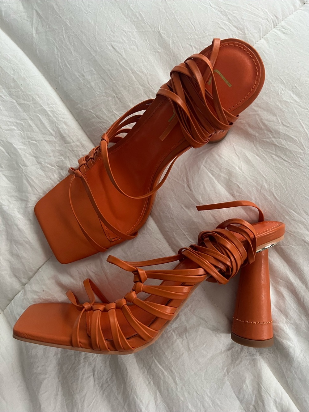 Lulus Square-Toe Block Heel Sandals